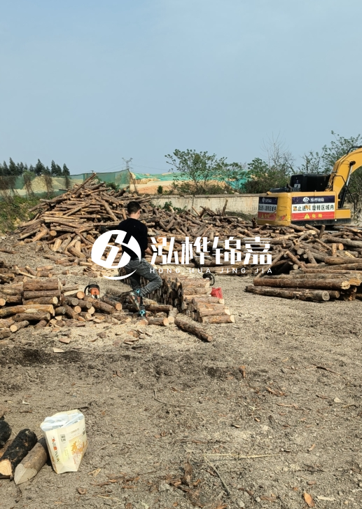 松木樁現(xiàn)貨供應(yīng)的廠家有哪些？泓樺錦嘉可以送山西嗎？