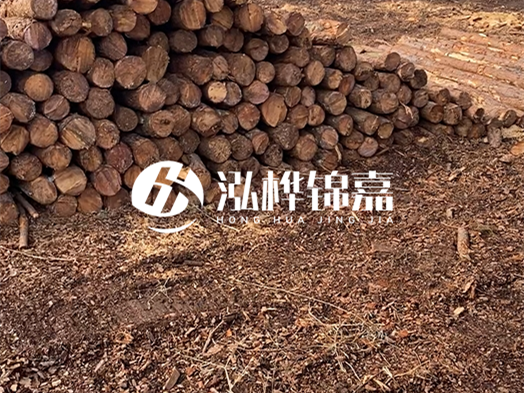 杉木樁價(jià)格按噸計(jì)算還是按根計(jì)算？不同長度的木樁價(jià)格差異是多少？