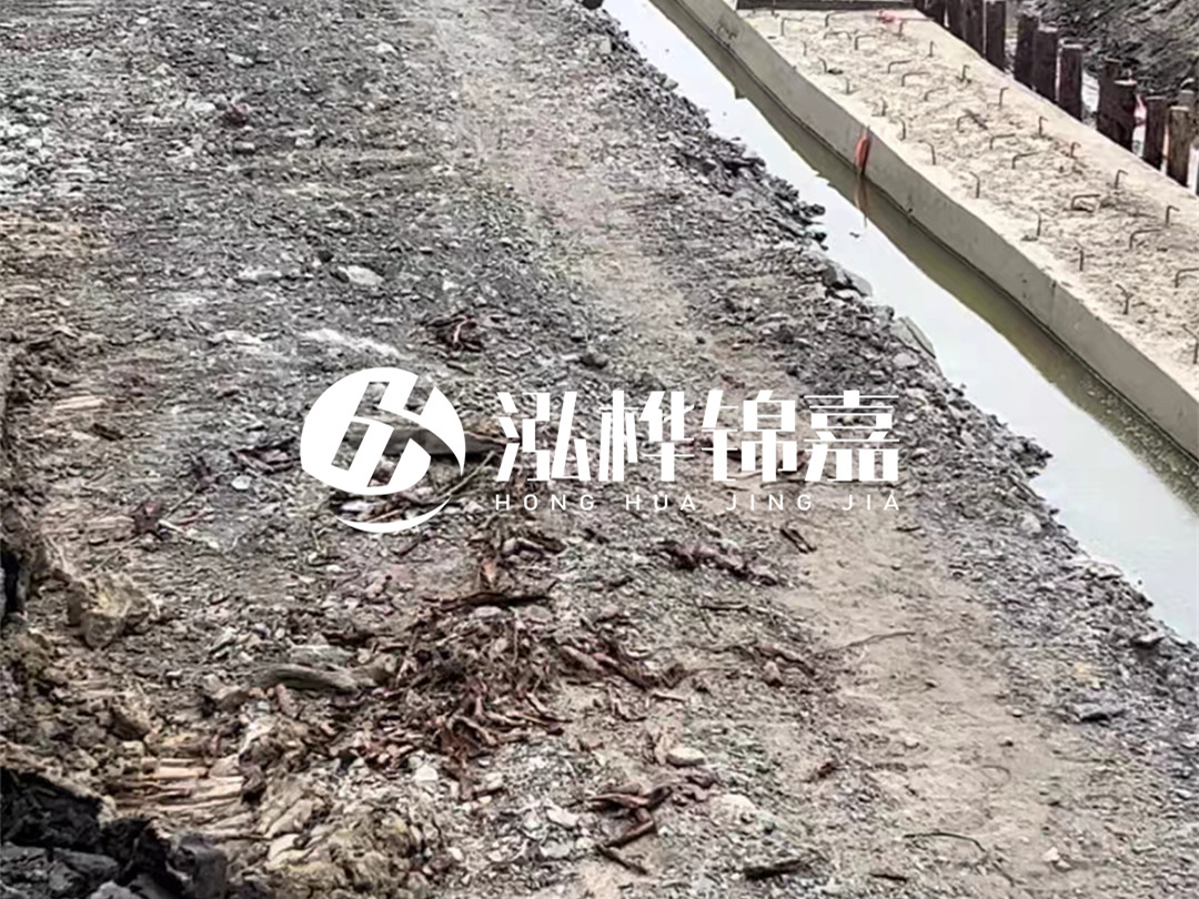 打樁木的用途是什么？河道打木樁好還是水泥樁好？