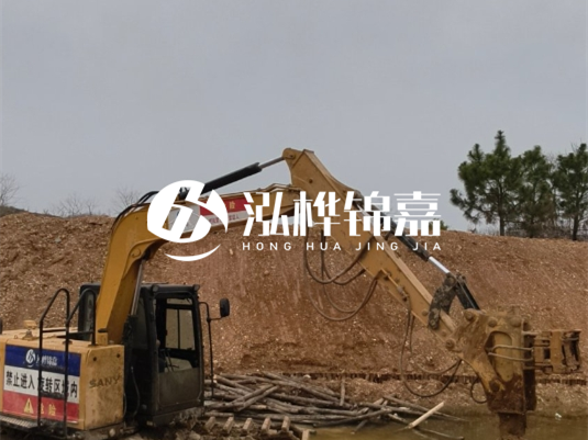 4 米防汛木樁多少根可以送貨上門(mén)？3 米松木樁 11-13 公分價(jià)格是多少？