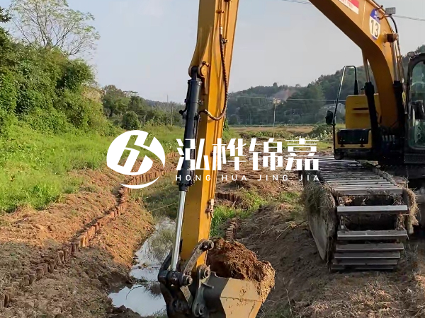 陜西松木樁廠家泓樺錦嘉-松木樁尾徑測量從哪個(gè)位置開始算？