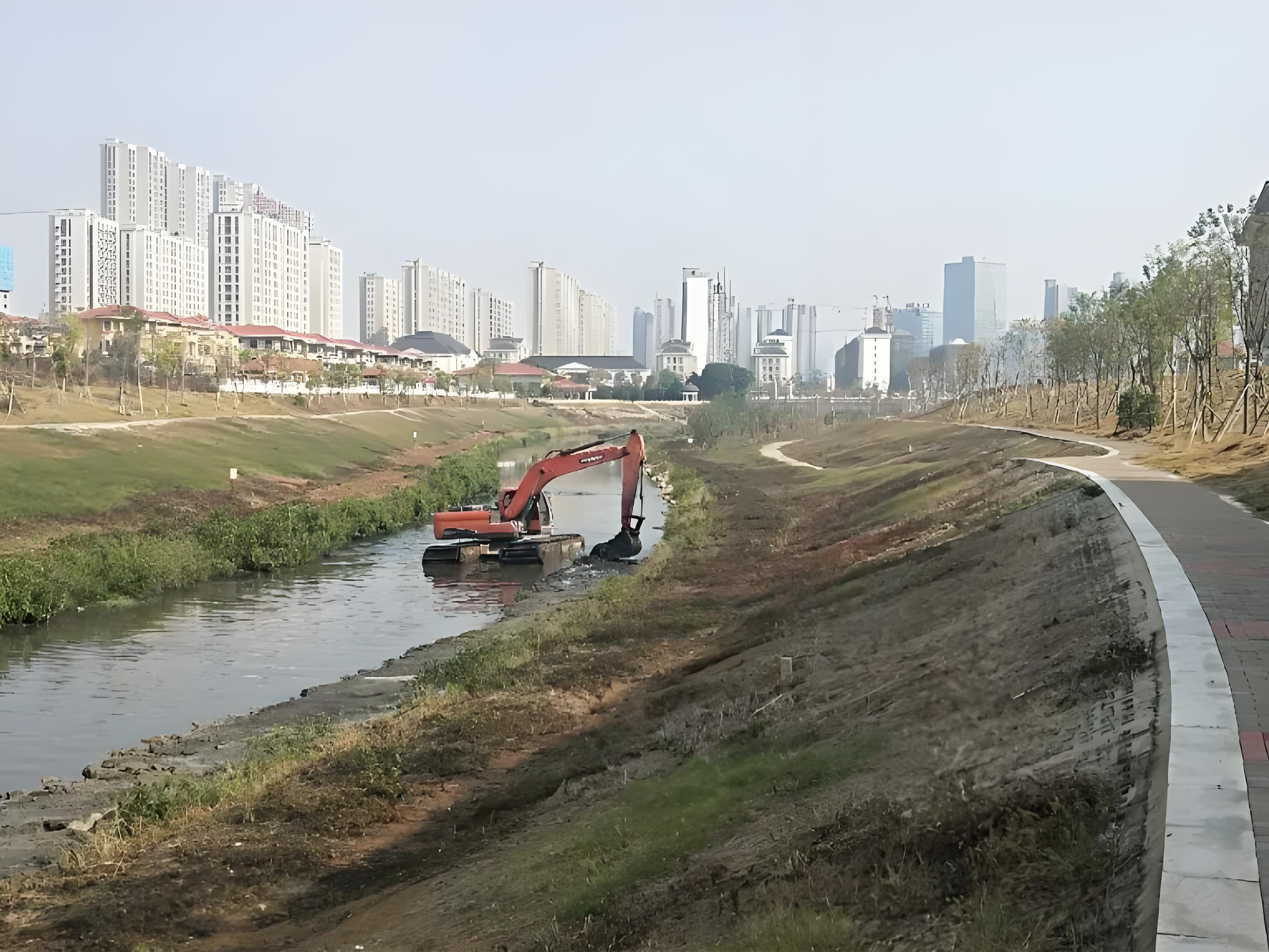 上海青浦區(qū)挖機(jī)清淤施工隊-沼澤地清淤后如何防止再次淤積？