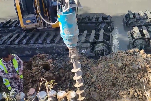 水泥樁批發(fā)廠家泓樺錦嘉-水泥仿木樁樁徑怎么確定？