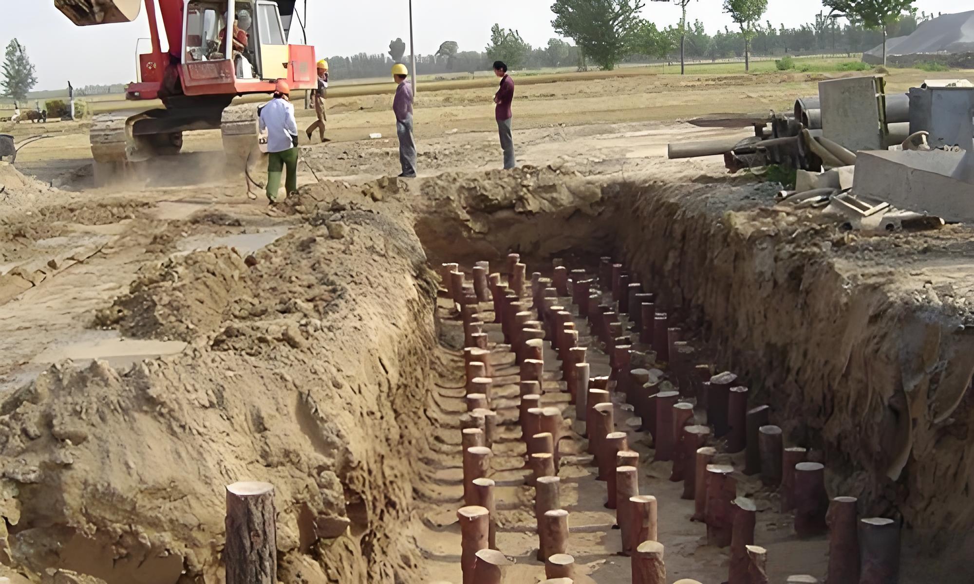 松木樁批發(fā)廠家泓樺錦嘉-地基加固打松木樁是否能解決沉降問題？