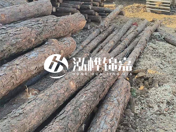 松木樁批發(fā)廠家泓樺錦嘉 - 松木樁在軟地基處理中效果好嗎？