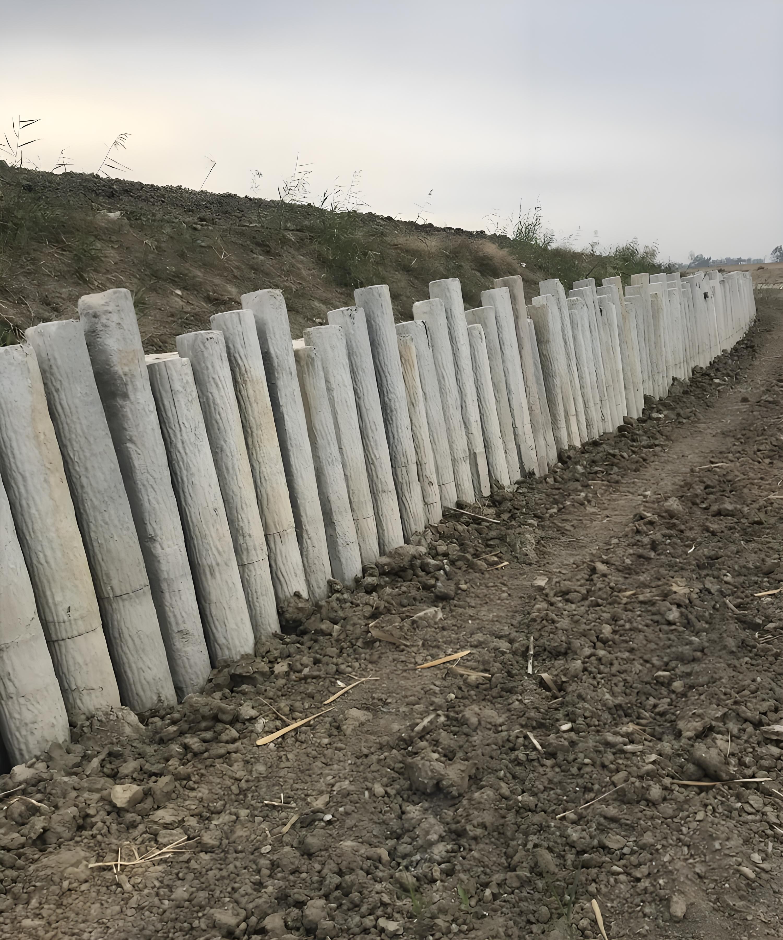 水泥樁批發(fā)廠家泓樺錦嘉-混凝土圓樁施工的配筋要求是什么？