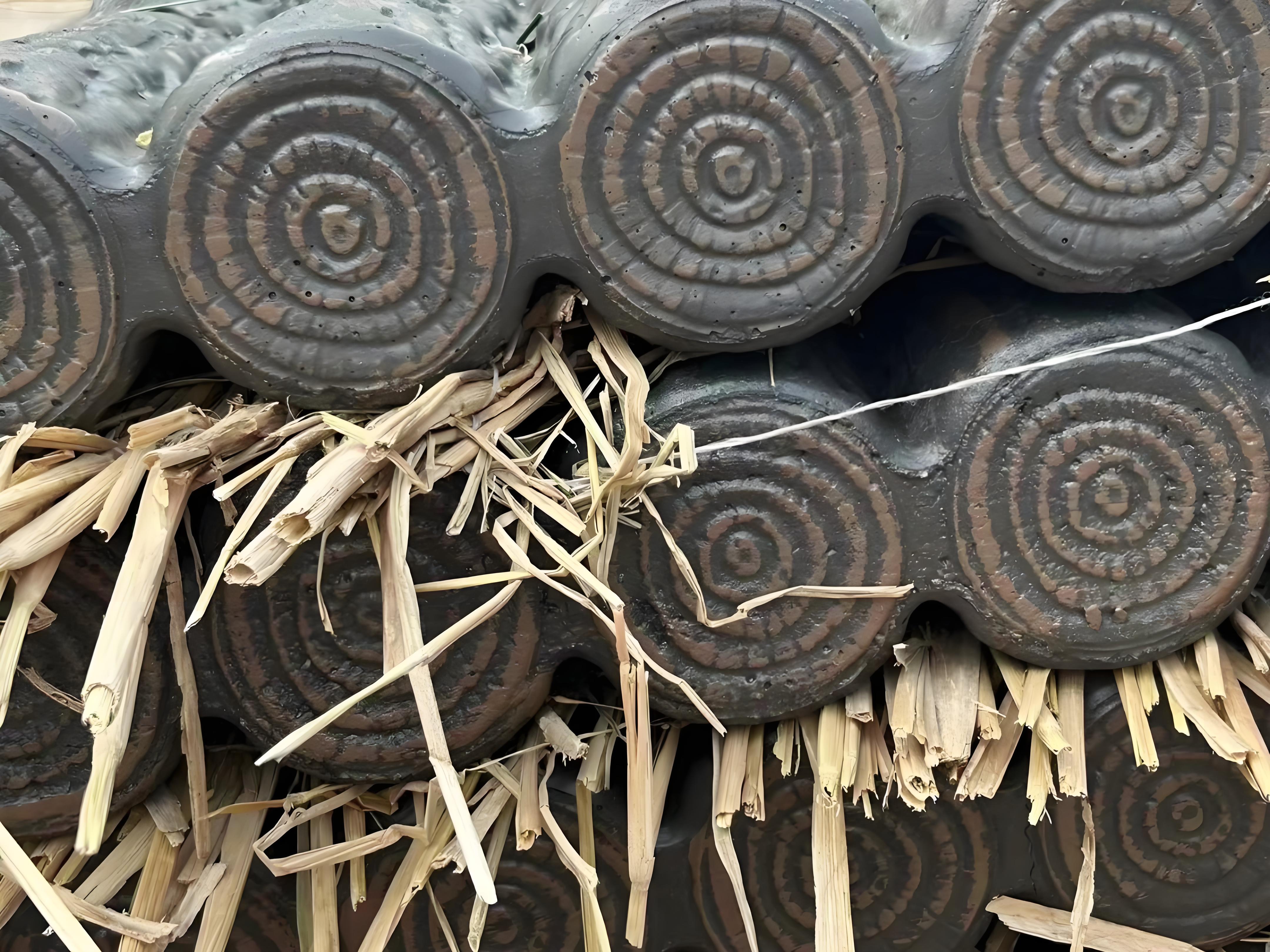 水泥樁批發(fā)廠家泓樺錦嘉-水泥仿木樁的壽命比實木樁長多少年？