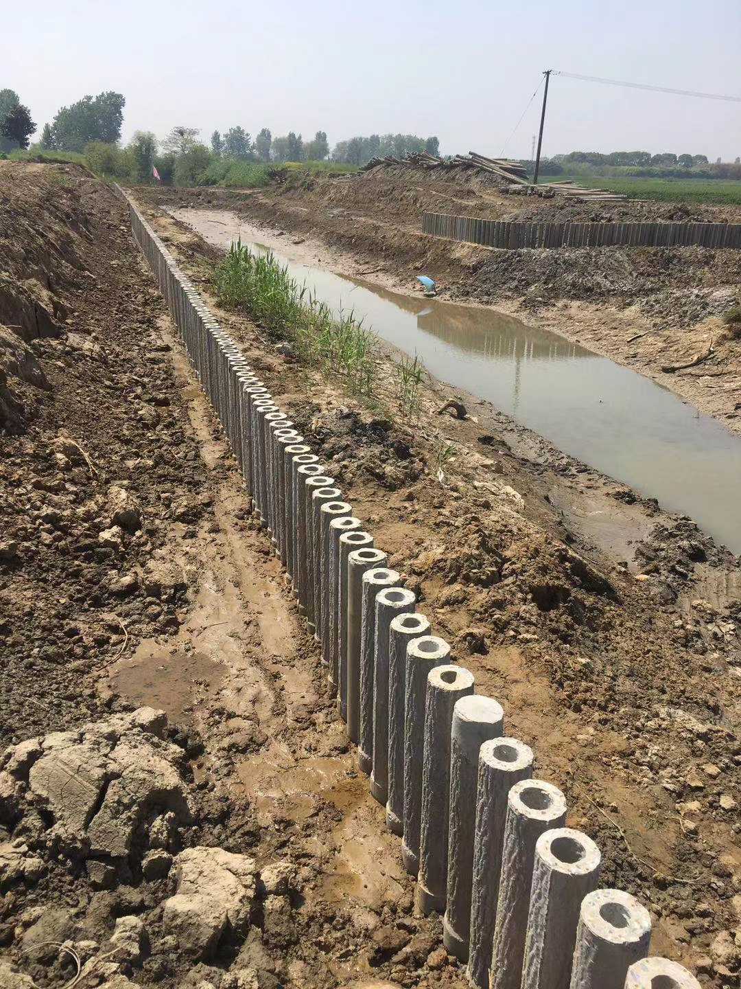 水泥仿木樁廠家泓樺錦嘉 - 混凝土圓樁施工前需要做試樁嗎？